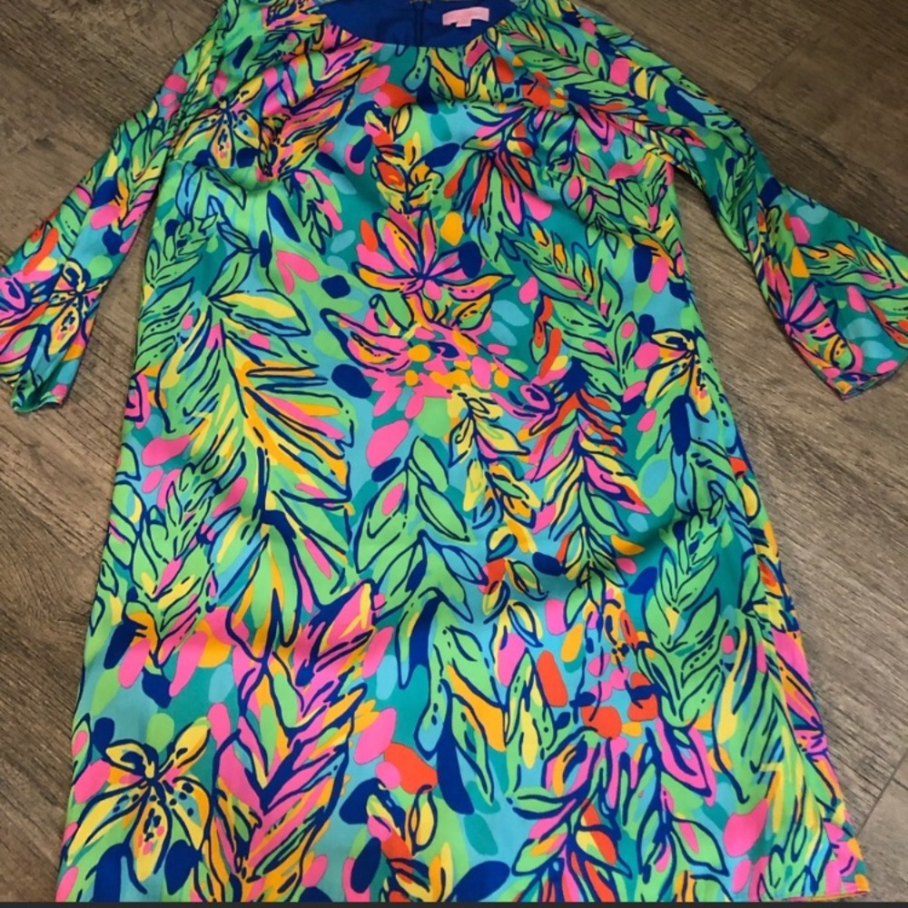 Lilly Pulitzer Hot Spot Carol Shift - Size 10